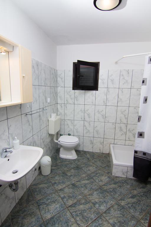 Apartmani Zuzic Krk Town Pokój zdjęcie