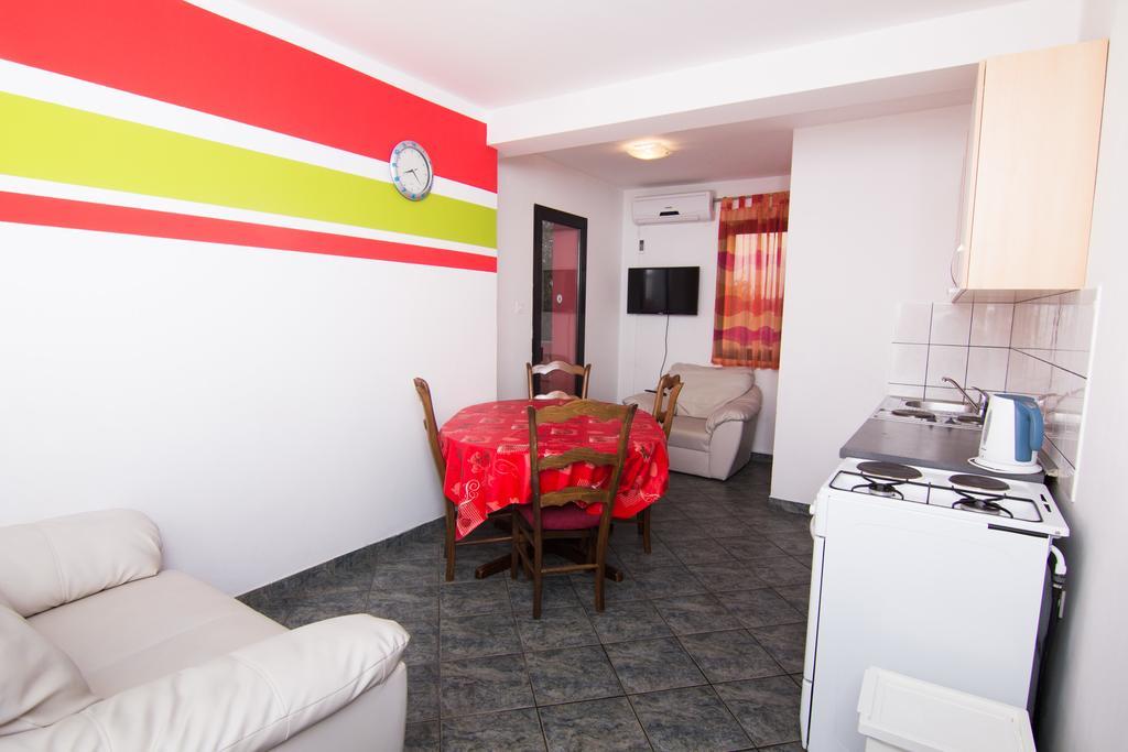 Apartmani Zuzic Krk Town Pokój zdjęcie