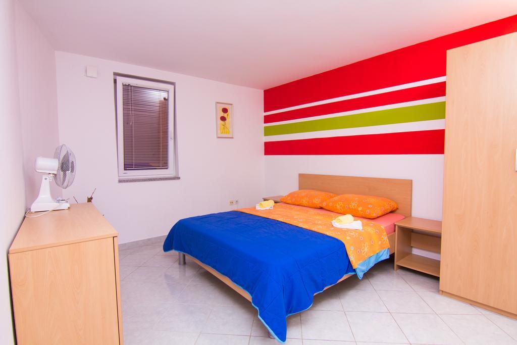 Apartmani Zuzic Krk Town Pokój zdjęcie